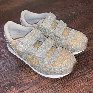 Saucony silver/gold girls Jazz tennis shoes sneakers size 12.5